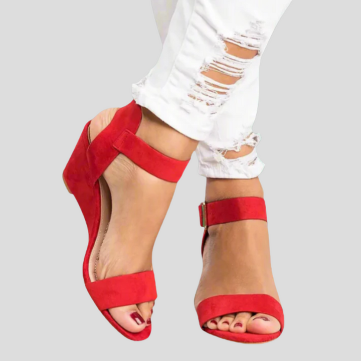 Tess™ | Everyday Sandals