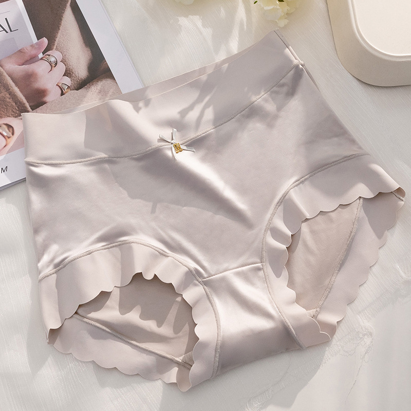 Last day Buy 1 get 6 free antibacterial, hygroscopic and odorless silk gynecological panties