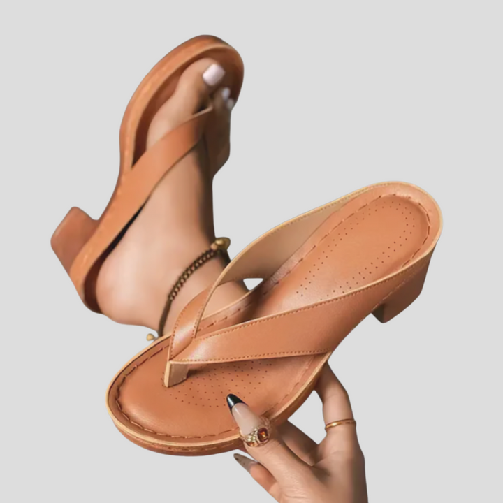 Romy™ | Orthopedic Slippers with Heel