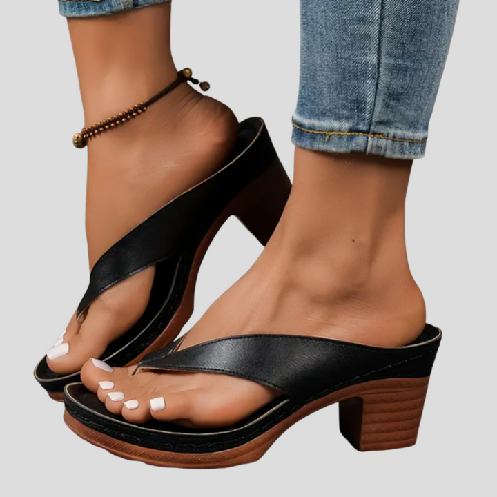 Romy™ | Orthopedic Slippers with Heel