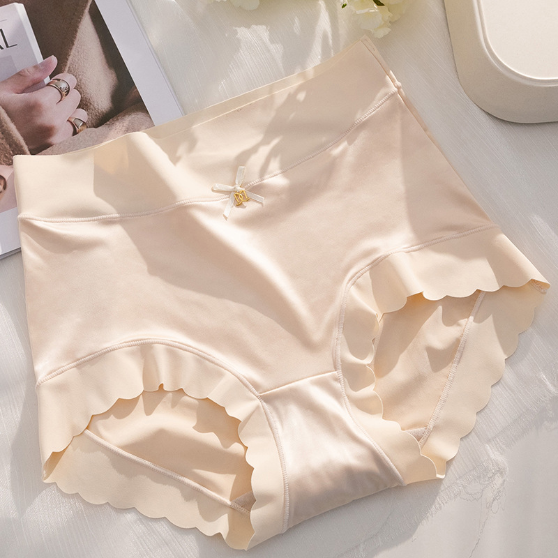 Last day Buy 1 get 6 free antibacterial, hygroscopic and odorless silk gynecological panties