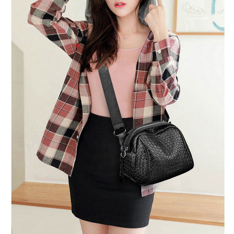 Madison™ Classic Charm | Spacious Vintage Leather Bag