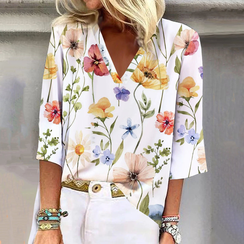 Elegant Blouse with Floral Print