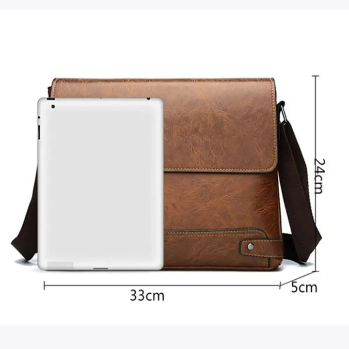 Jackson™ - All-in-One Leather Shoulder Bag