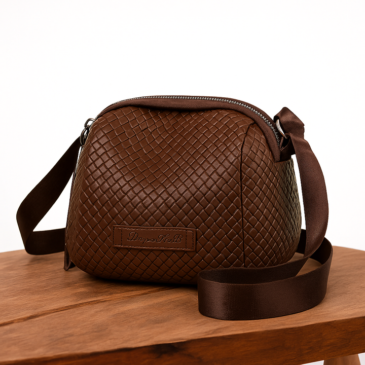 Madison™ Classic Charm | Spacious Vintage Leather Bag