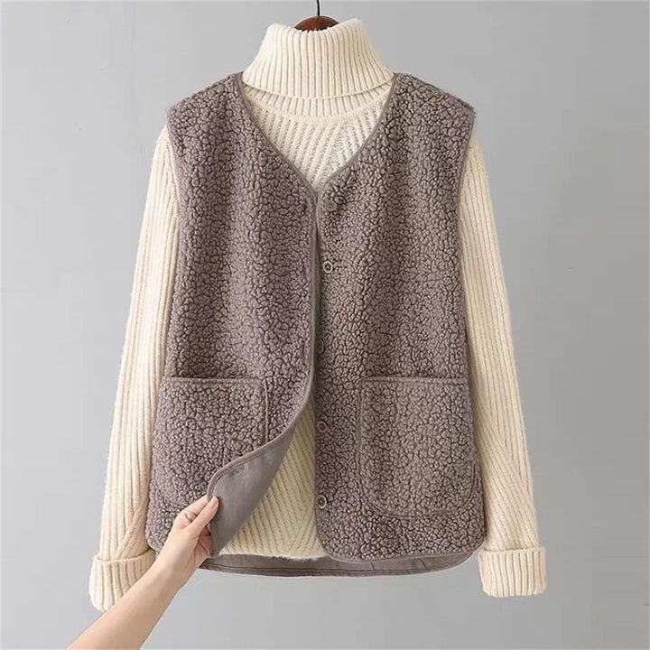 Charlotte | Classic Cardigan