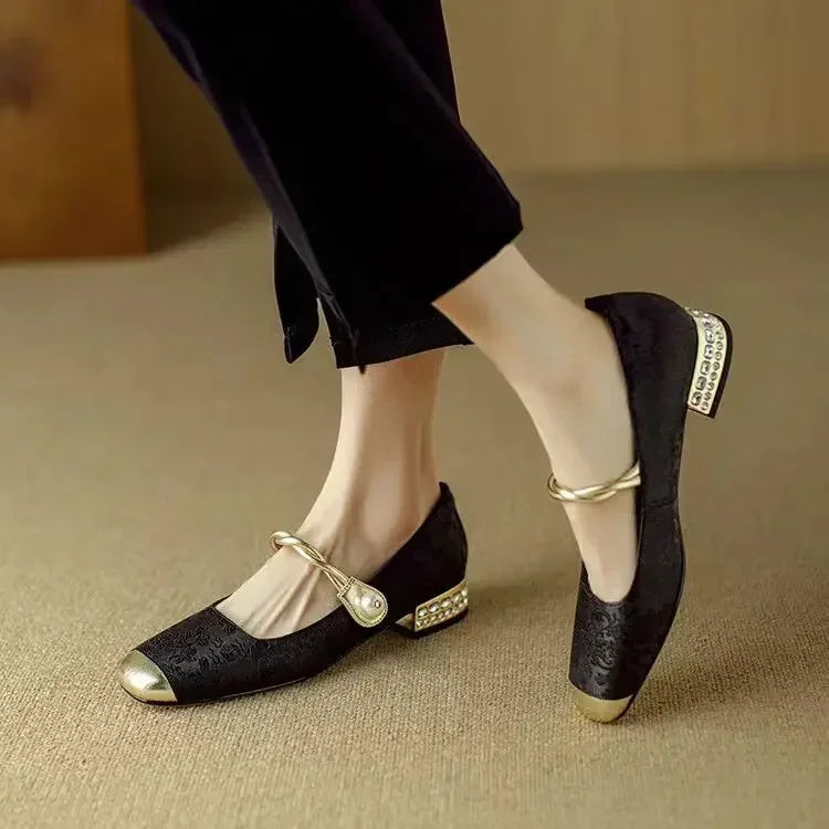 Cilia™ | Sandals