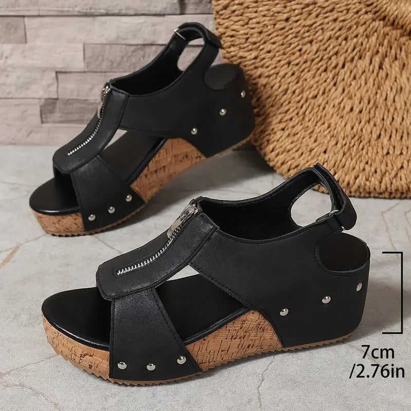 Elegant retro sandals with wedge and zipper