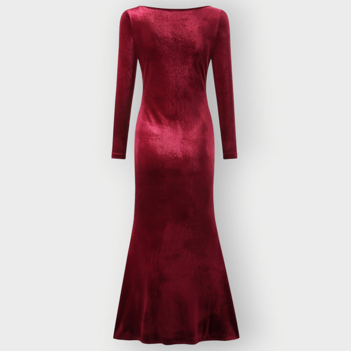 Darcy – Luxe Evening Silhouette Velvet Gown