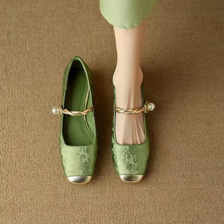 Cilia™ | Sandals