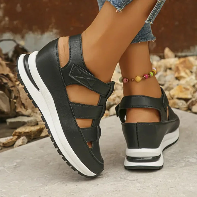 Clémence™ - Closed Orthopedic Basket Sandals
